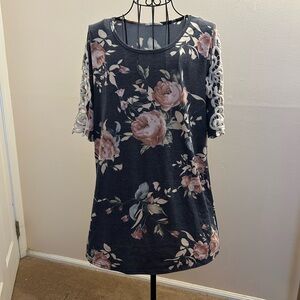 Floral Elegance Lace Sleeve Top - Black and Pink